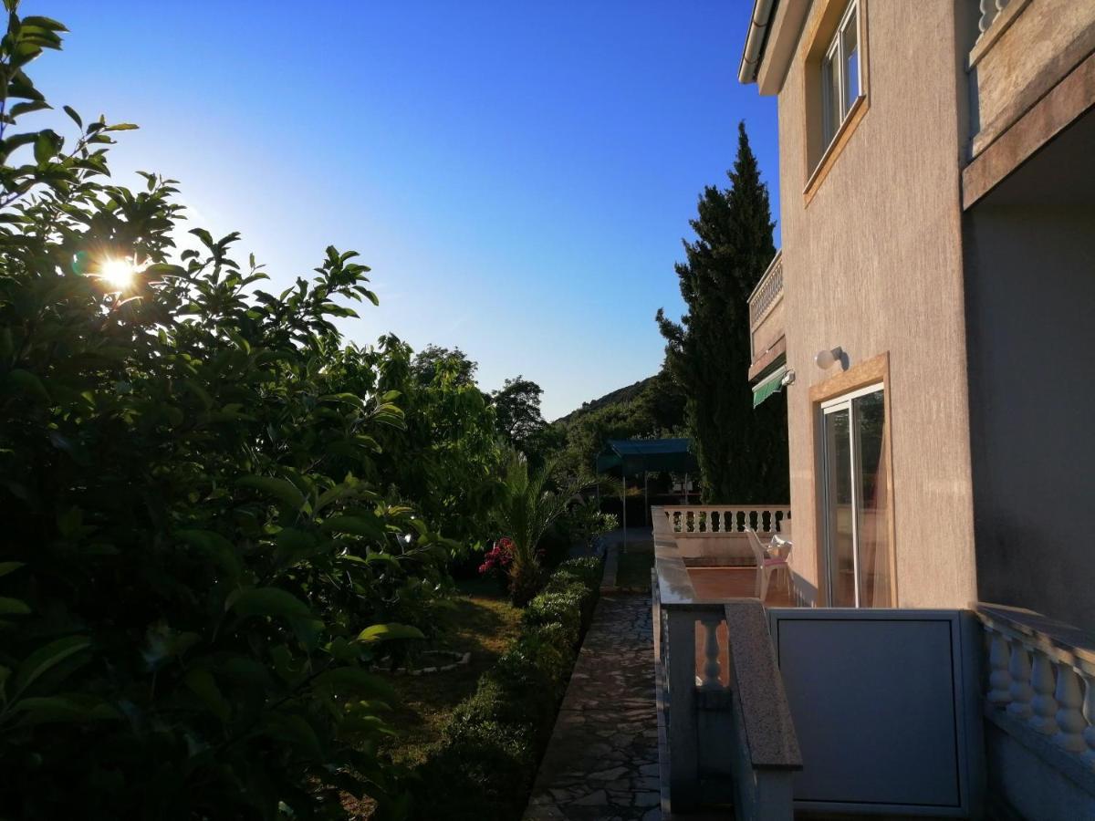 Apartments Fafandjel Раб Екстер'єр фото