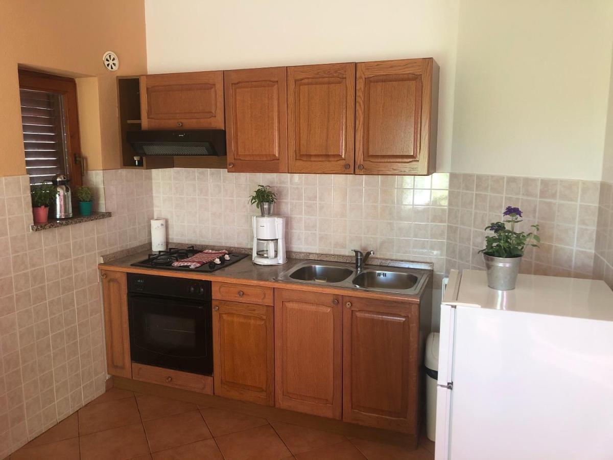 Apartments Fafandjel Раб Екстер'єр фото